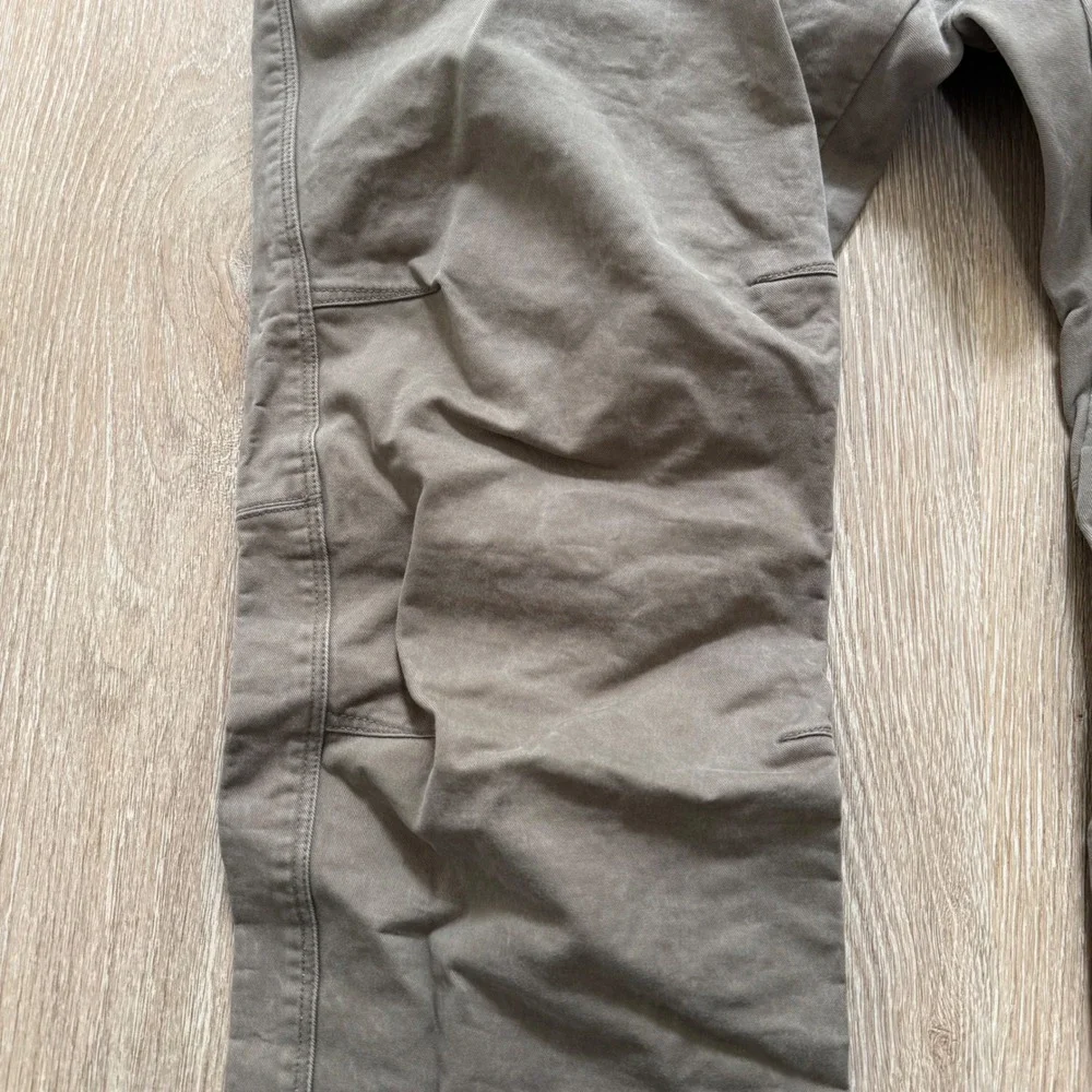 Kuhl Legendary Rydr Pants Mens 38x30 Brown Gray Articulated Knee Heavyweight - Picture 2 of 12